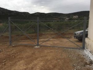 <span  class="uc-style-94213175589" style="color:#ffffff;">door08</span>